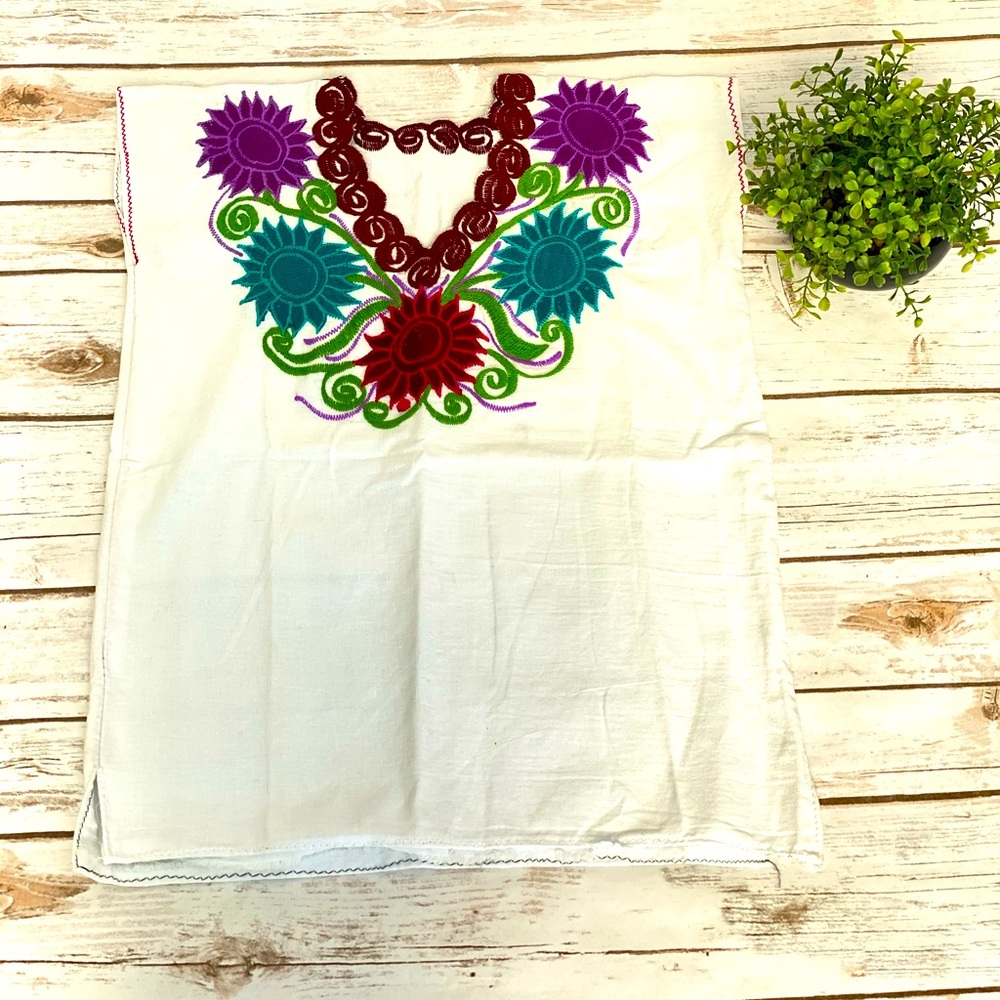White embroidered Mexican blouse